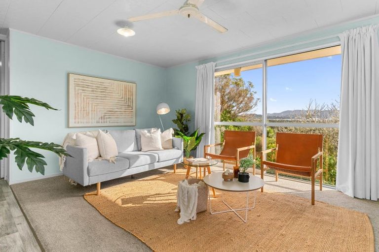 Photo of property in 24 Waimahanga Road, Onerahi, Whangarei, 0110