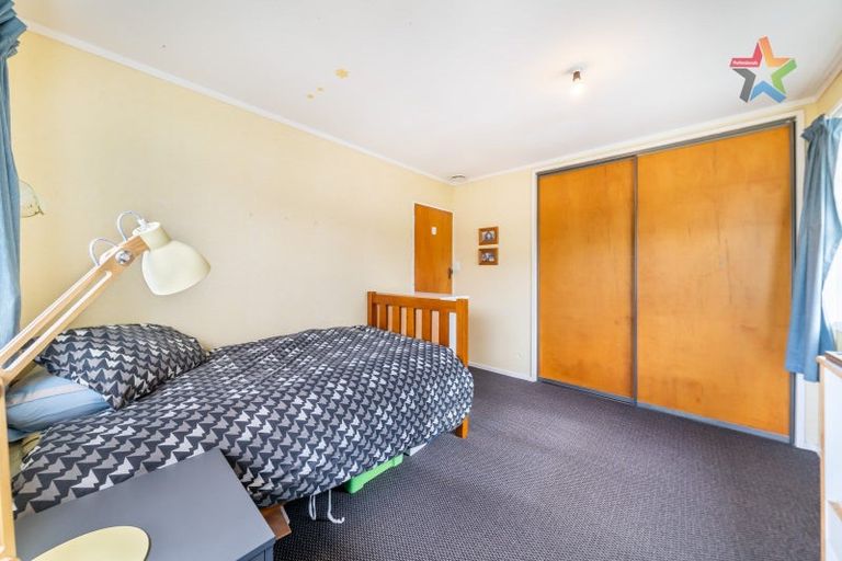 Photo of property in 10 Clematis Grove, Maungaraki, Lower Hutt, 5010