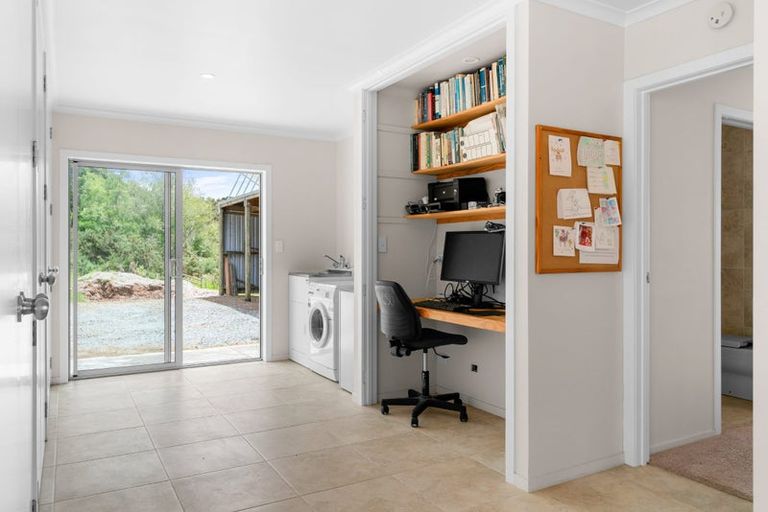 Photo of property in 11 Arcadian Lane, Waipu, 0582