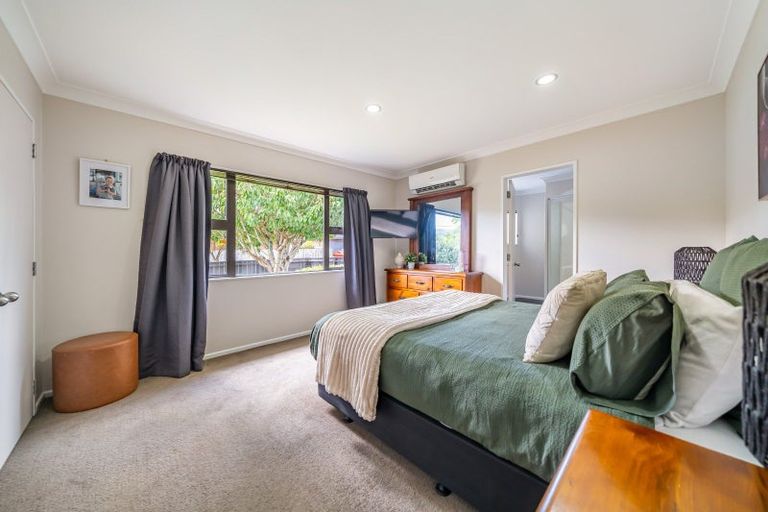 Photo of property in 28 Tararua Street, Trentham, Upper Hutt, 5018