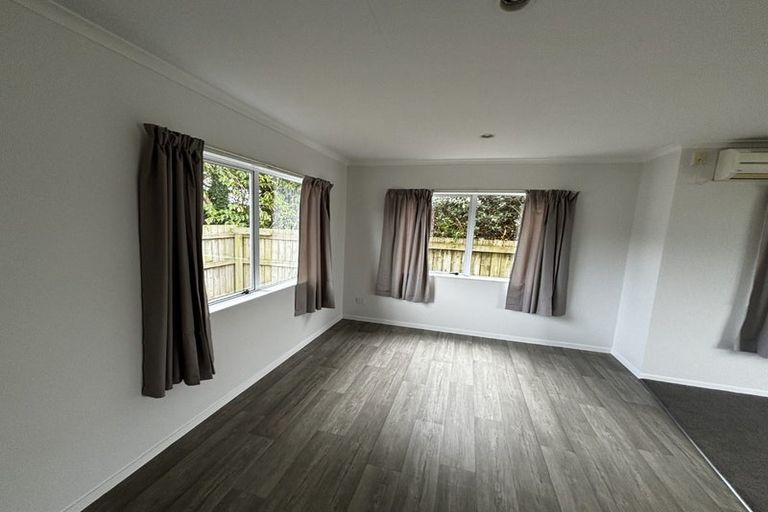 Photo of property in 369 Waihi Road, Normanby, Hawera, 4614