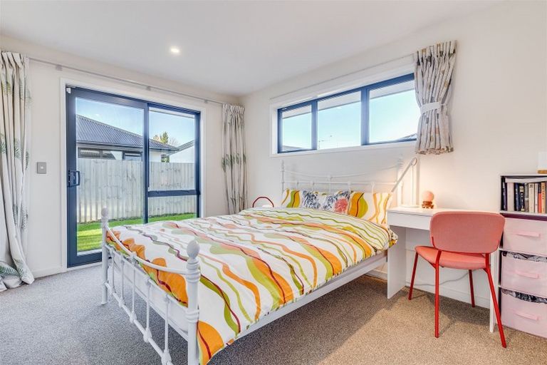 Photo of property in 16 Booth Way, Belfast, Christchurch, 8051