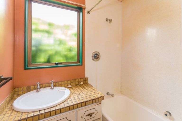 Photo of property in 2/8 Parker Avenue, Levin, 5510