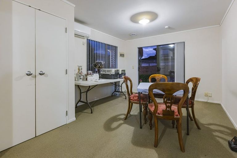 Photo of property in 107 Pah Road, Cockle Bay, Auckland, 2014