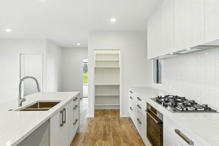 Photo of property in 29 Hudson Place, Paraparaumu, 5032