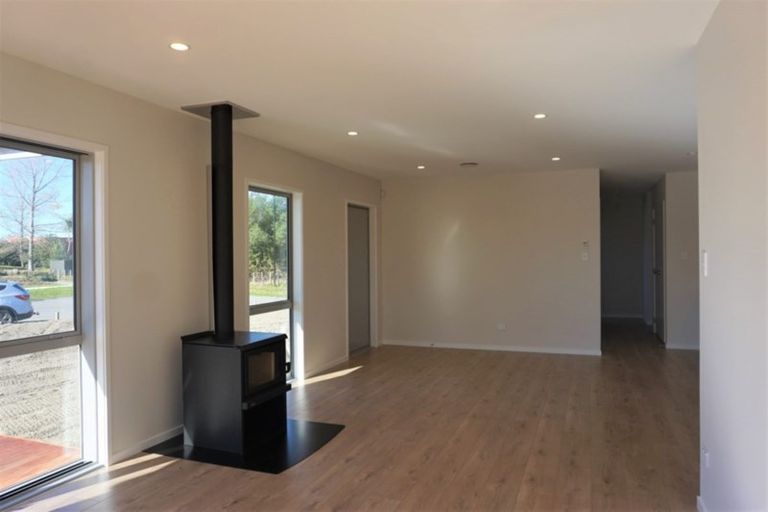 Photo of property in 14 Cape Grove, Haumoana, 4180