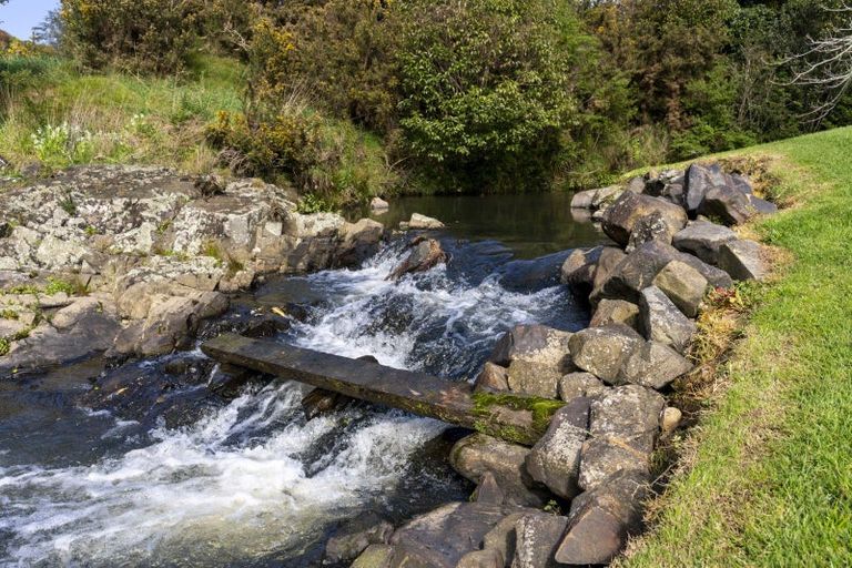 Photo of property in 94 Fitzpatrick Road, Brookby, Manurewa, 2576