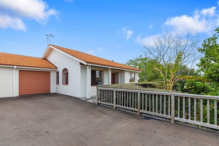 Photo of property in Cotswold Court, 3/8 Cheyne Road, Pyes Pa, Tauranga, 3112
