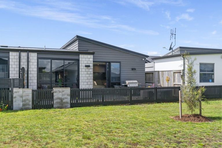 Photo of property in 3 Rose Lane, Papamoa, 3118