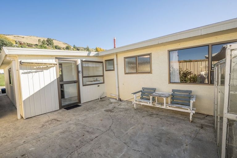 Photo of property in 20 Scotland Street, Roxburgh, 9500