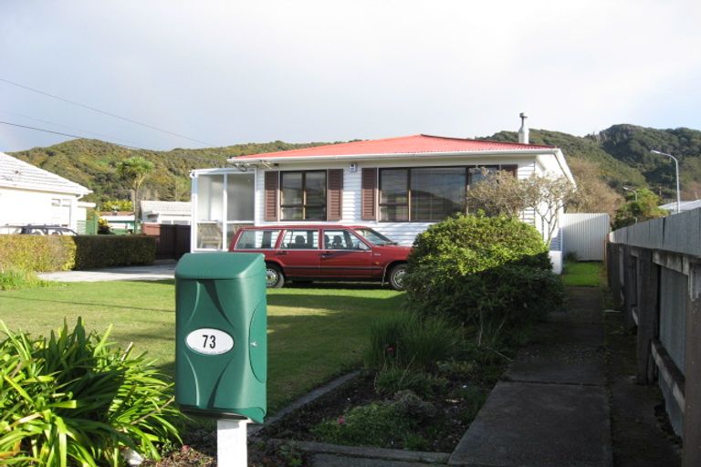 Photo of property in 73 Wainuiomata Road, Wainuiomata, Lower Hutt, 5014