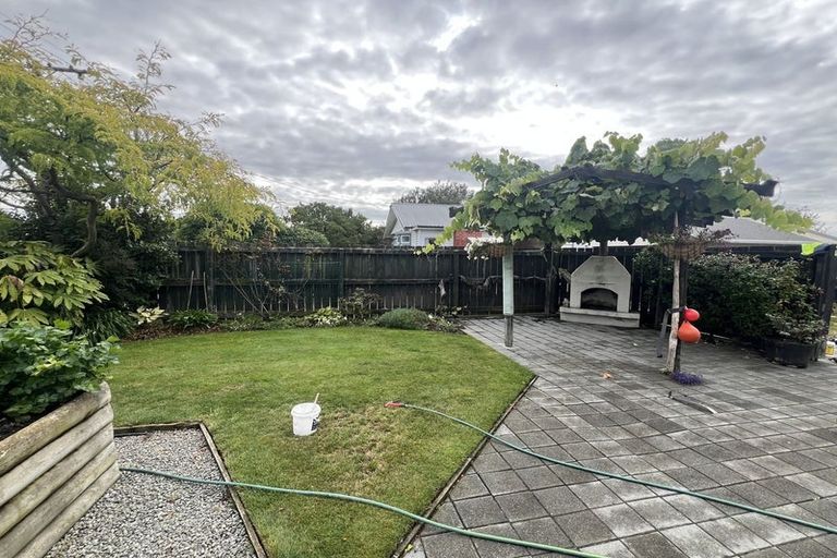Photo of property in 77 Belt Street, Waimate, 7924