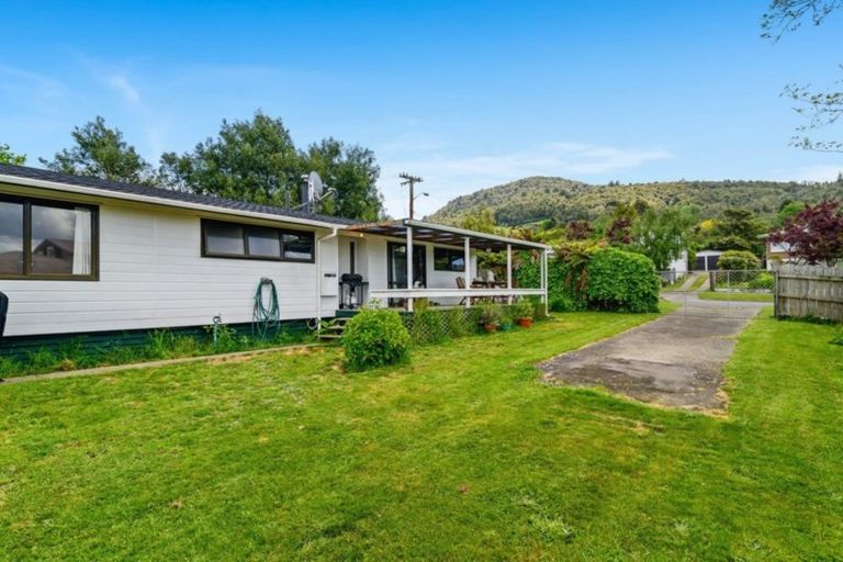 Photo of property in 35b Roosevelt Road, Western Heights, Rotorua, 3015