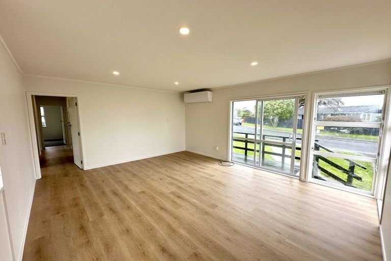 Photo of property in 106 Cargill Street, Papakura, 2110