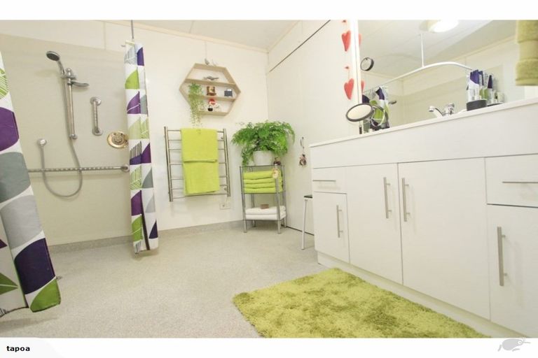 Photo of property in 9 Logan Place, Blenheim, 7201