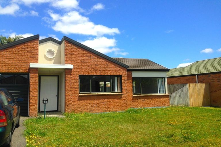 Photo of property in 12 Kona Crescent, Henderson, Auckland, 0610