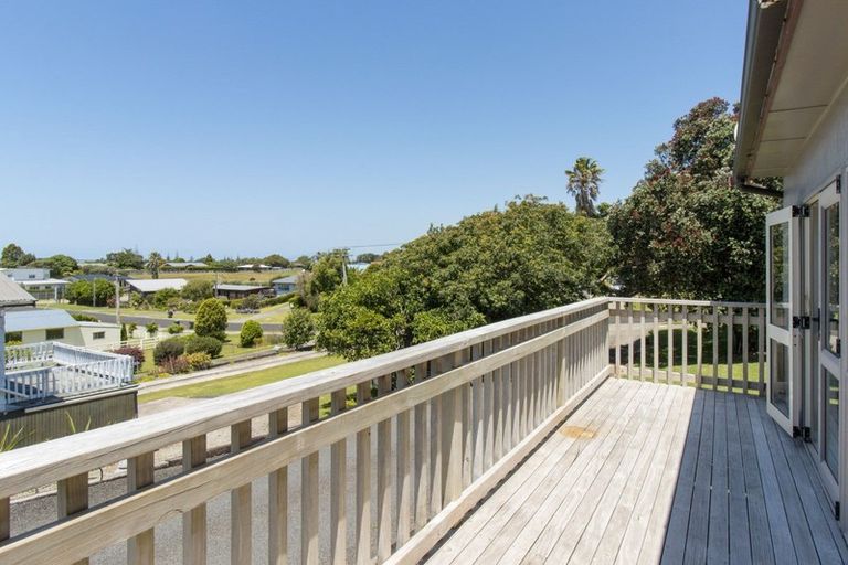 Photo of property in 41 The Crescent, Waihi Beach, 3611