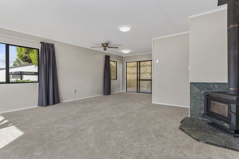 Photo of property in 2/88 Ohauiti Road, Hairini, Tauranga, 3112
