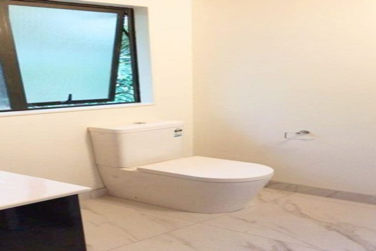 Photo of property in 40 Gracechurch Drive, Flat Bush, Auckland, 2016