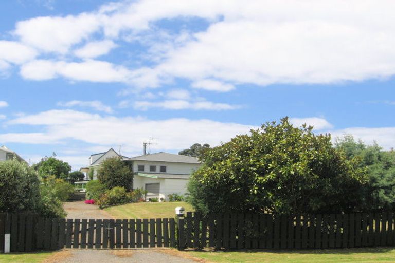 Photo of property in 31 Hillview Road, Waihi Beach, 3611