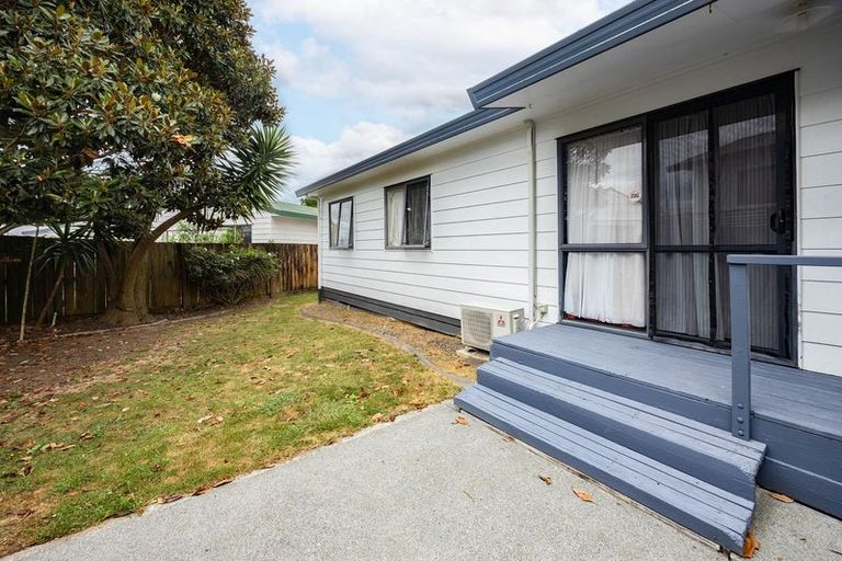 Photo of property in 3 Caulfield Place, Nawton, Hamilton, 3200