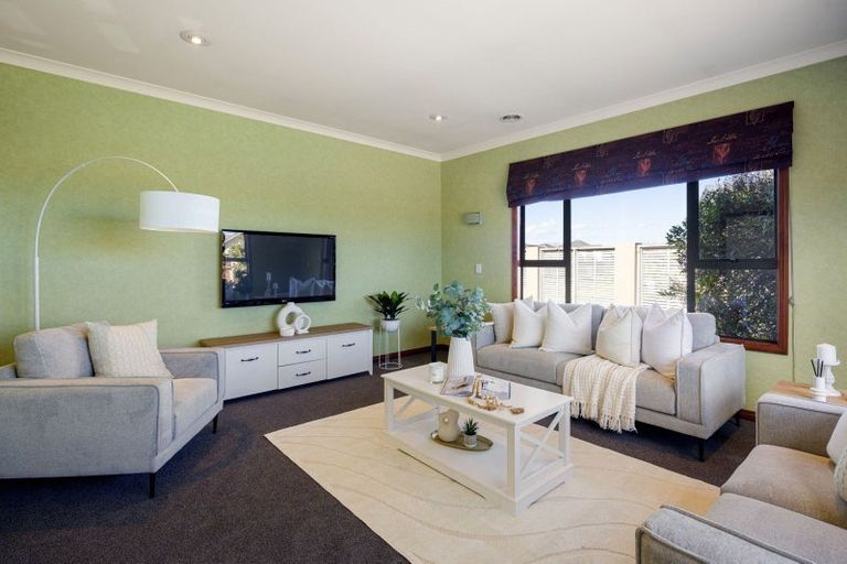 Photo of property in 6 Merlin Close, Huntington, Hamilton, 3210