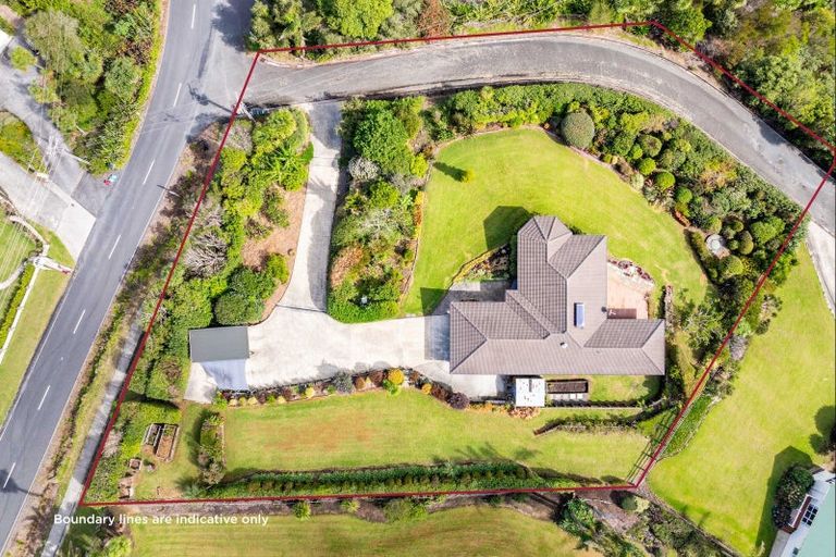 Photo of property in 4 Sunset Parade, Parua Bay, Whangarei, 0174