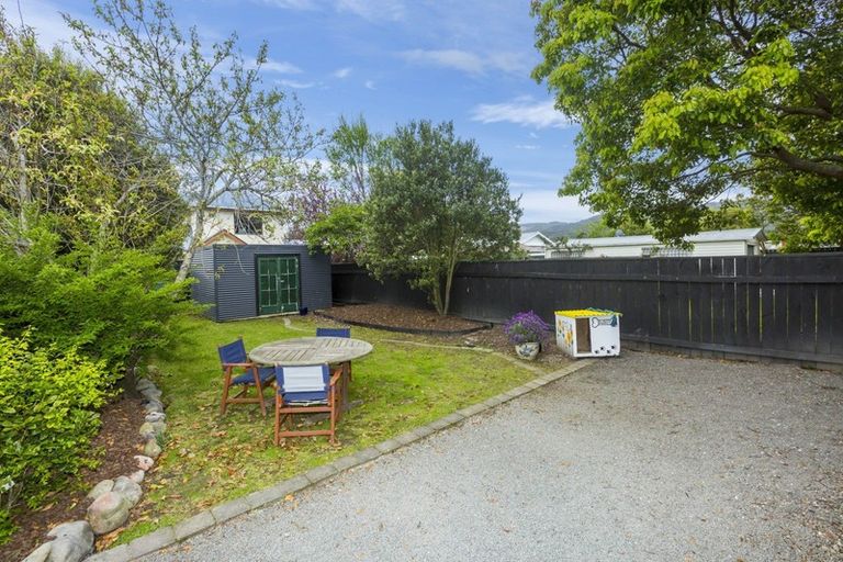 Photo of property in 54 Granville Street, Silverstream, Upper Hutt, 5019