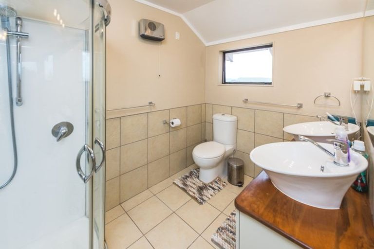Photo of property in 36 Parkdale Drive, Aramoho, Whanganui, 4500