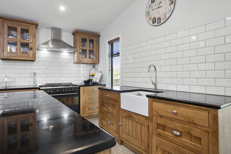 Photo of property in 11 Bronte Place, Leamington, Cambridge, 3432