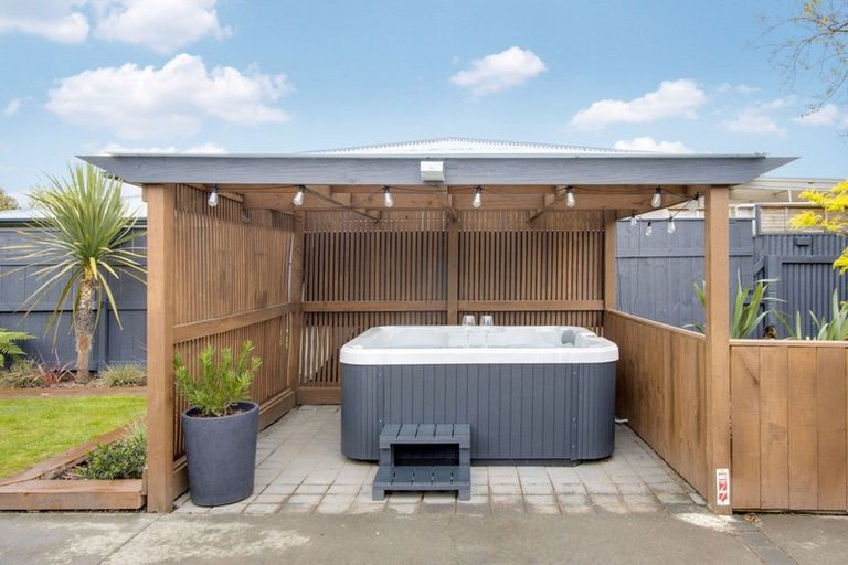 Photo of property in 109 Auckland Road, Greenmeadows, Napier, 4112