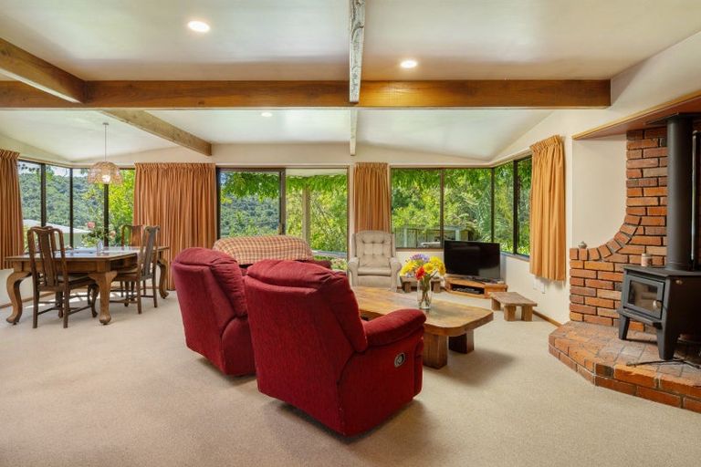 Photo of property in 20 Lincoln Street, Picton, 7220