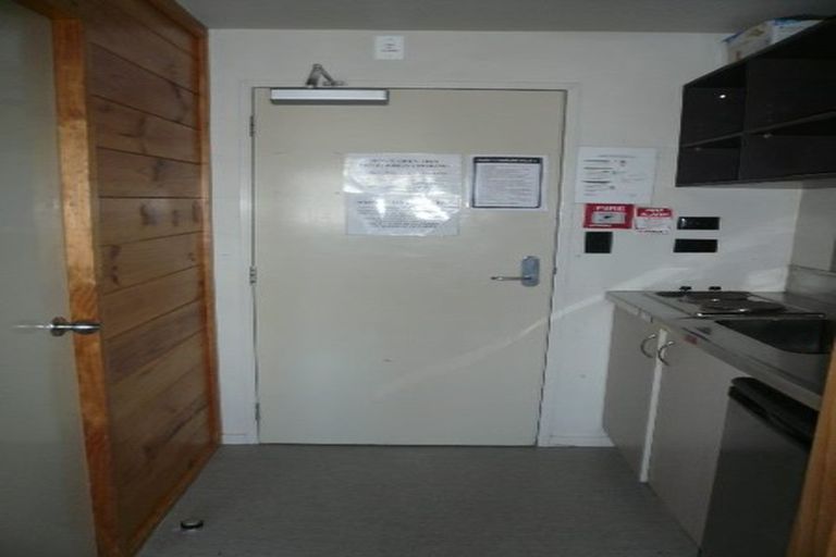 Photo of property in Martin Square Apartments, 406/20 Martin Square, Te Aro, Wellington, 6011