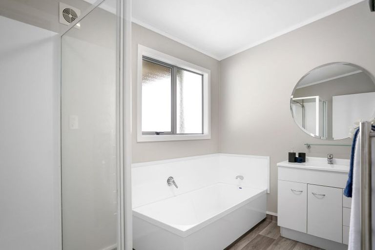 Photo of property in 18e Acacia Avenue, Kihikihi, Te Awamutu, 3800