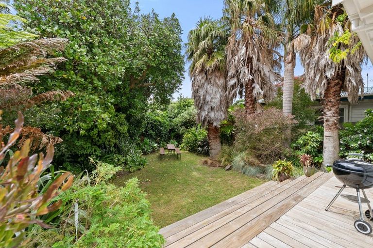 Photo of property in 147 Moxham Avenue, Hataitai, Wellington, 6021