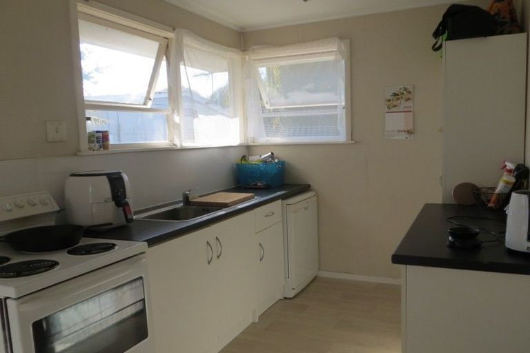 Photo of property in 5 Lewis Street, Waihou, Te Aroha, 3393