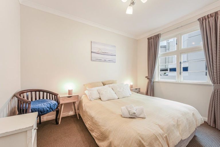 Photo of property in 11-19 Wellington Street, Picton, 7220