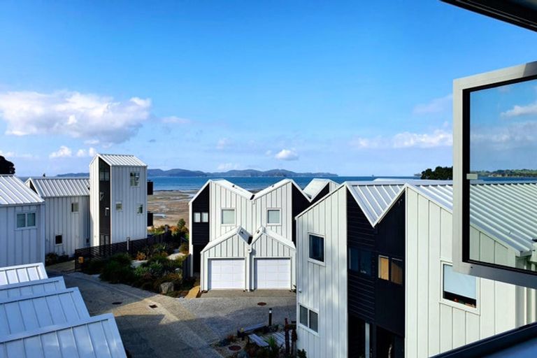 Photo of property in 13 Boathouse Bay Lane, Snells Beach, 0920