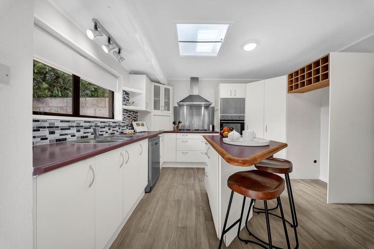 Photo of property in 7 Catania Place, Conifer Grove, Takanini, 2112