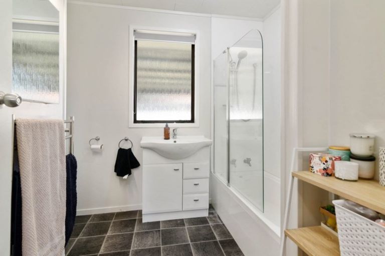 Photo of property in 50a Werrina Crescent, Mangakakahi, Rotorua, 3015