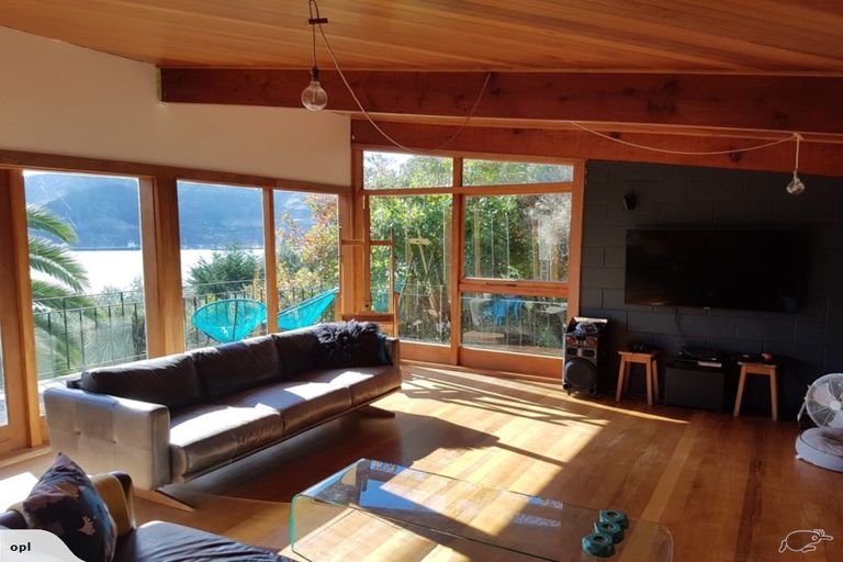 Photo of property in 51 Marine Drive, Diamond Harbour, Lyttelton, 8971