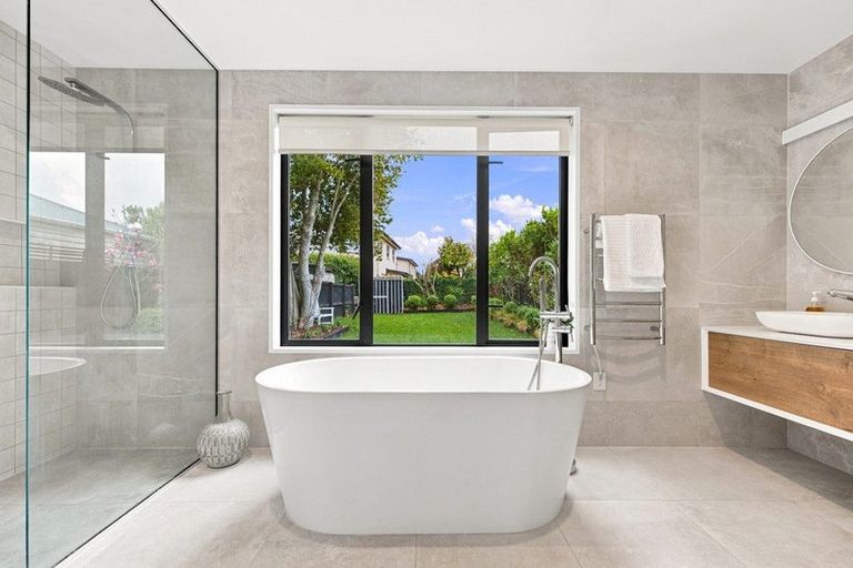 Photo of property in 225 Springfield Road, St Albans, Christchurch, 8014