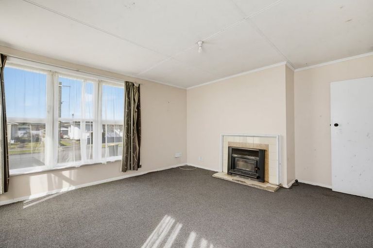 Photo of property in 15 Cameron Crescent, Masterton, 5810