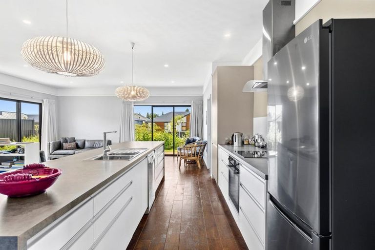 Photo of property in 16 Tana Pukekohatu Avenue, Motueka, 7120