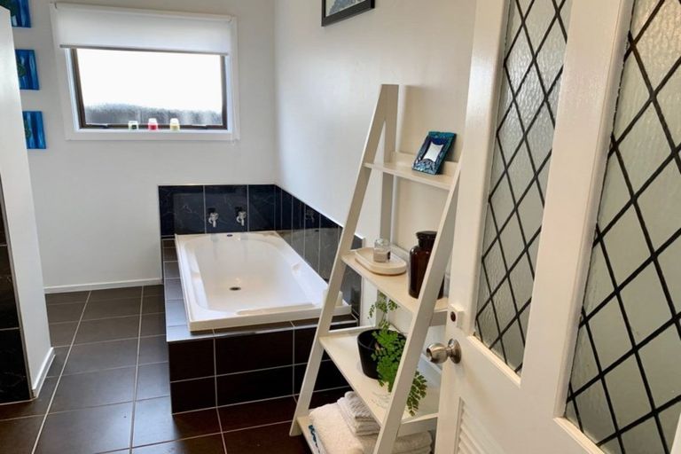 Photo of property in 47 Parris Street, Waitara, 4320