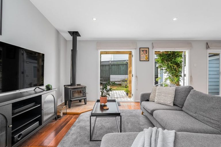 Photo of property in 37 Tarikaka Street, Ngaio, Wellington, 6035