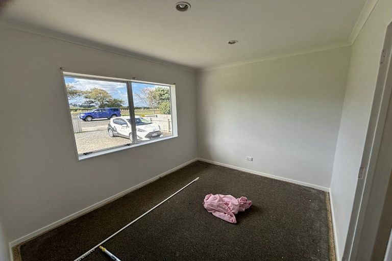 Photo of property in 369 Waihi Road, Normanby, Hawera, 4614