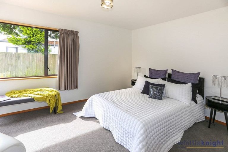 Photo of property in 2/10a Westmont Street, Ilam, Christchurch, 8041