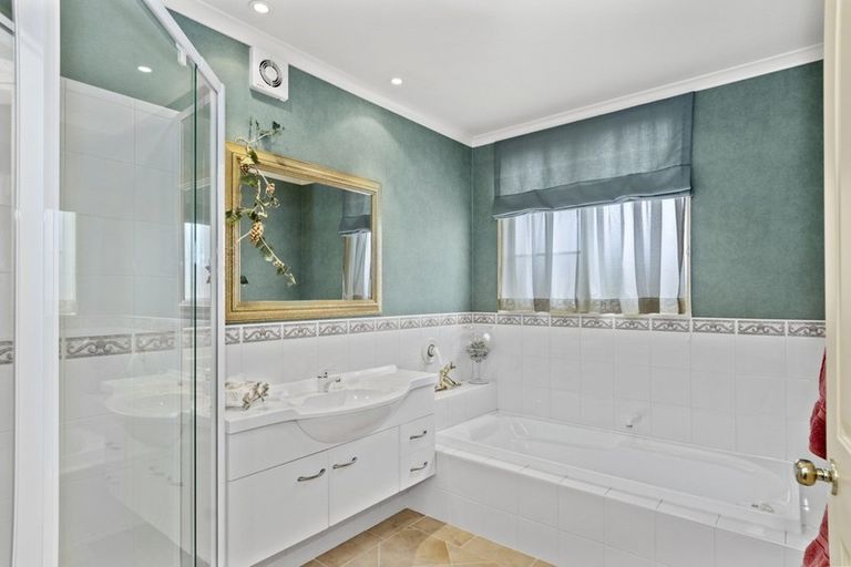 Photo of property in 529a Otumoetai Road, Matua, Tauranga, 3110