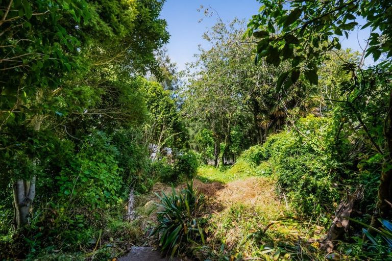 Photo of property in 35f Clearmont Crescent, Blagdon, New Plymouth, 4310